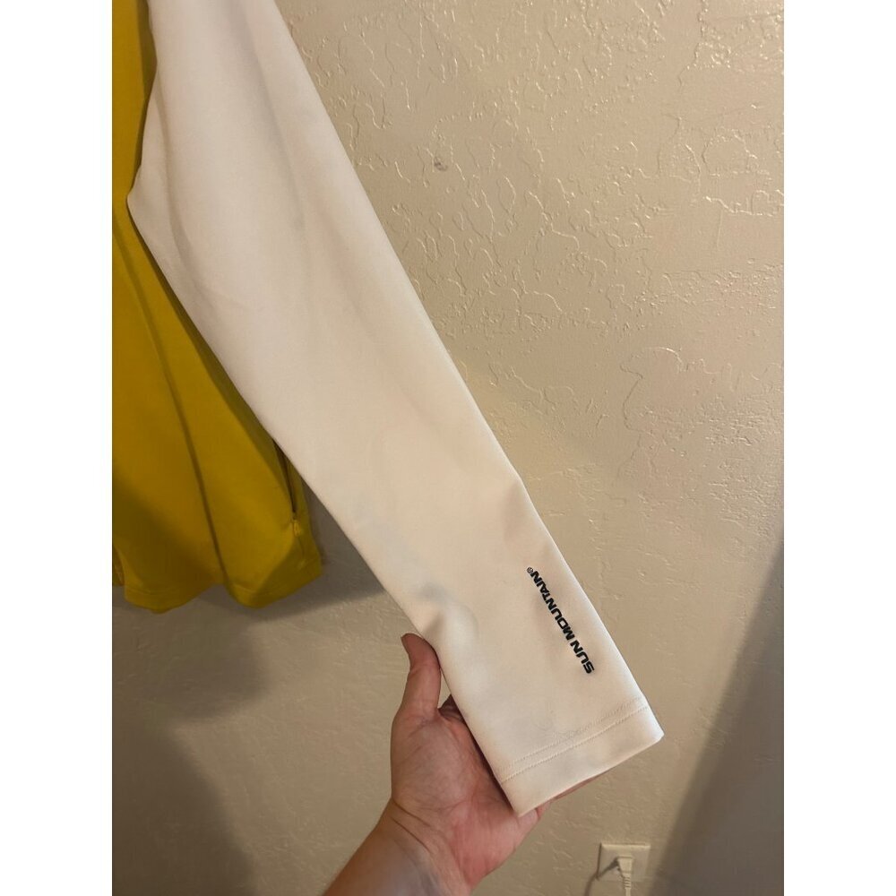 Y Sun Mountain Yellow & White Colorblock Long Sleeved Zip Up Athletic Jacket - Picture 3 of 11